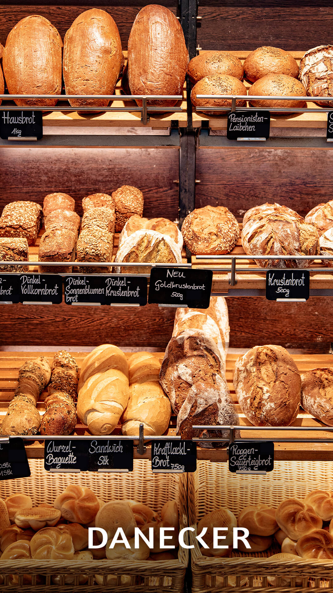 bäckerei danecker allersdorf amstetten mehlspeisen brot snacks kaffeehaus cafe frühstück brot